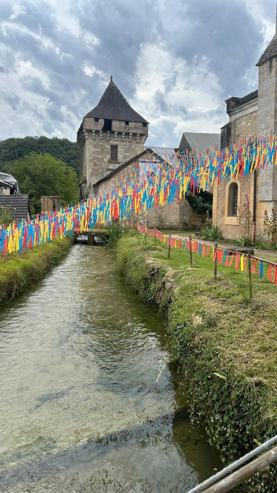 Charmante Maison De Village Condat-sur-Vezere Екстериор снимка